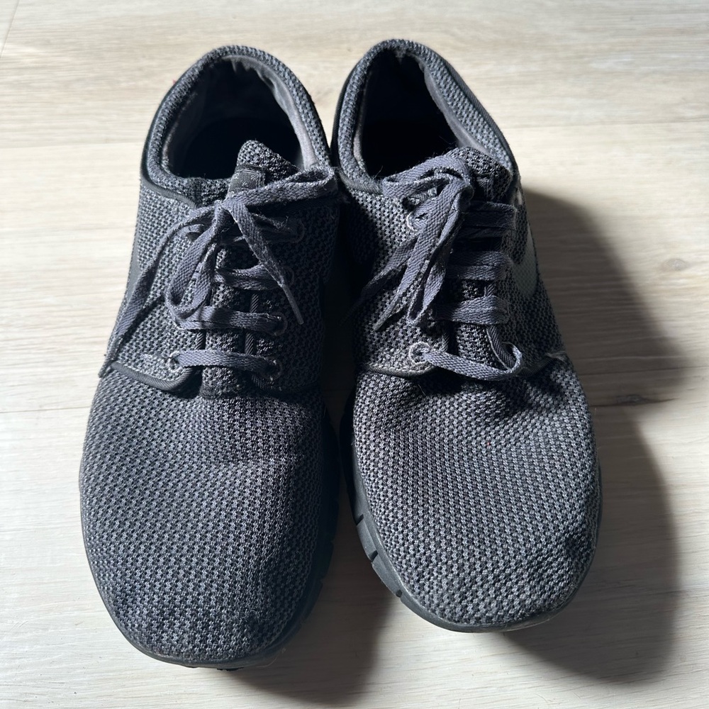 Stefan Janowski nike black/gray sneakers